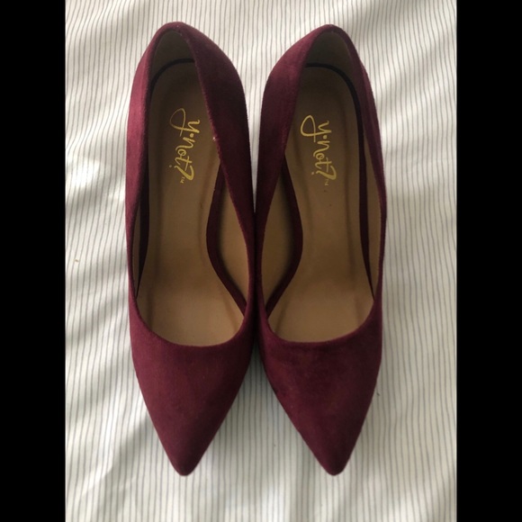 Y Not? Wine Ogden 4in Pump, Size 7 - Picture 2 of 4